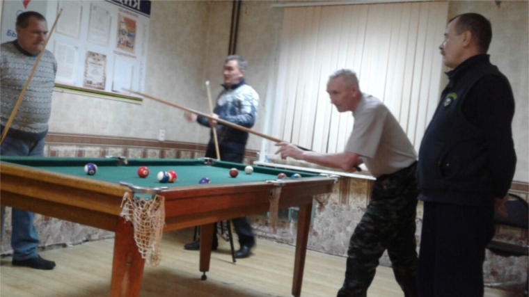 В Калининском районе проходят спортивные мероприятия для жителей