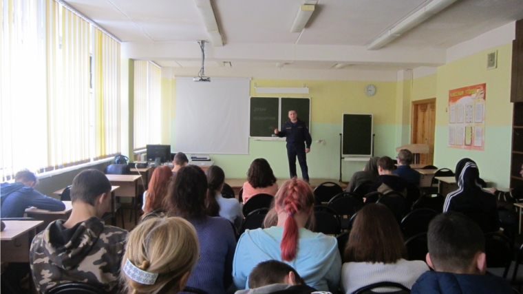 В Калининском районе прошла встреча наставника Совета отцов с подростками «группы риска»