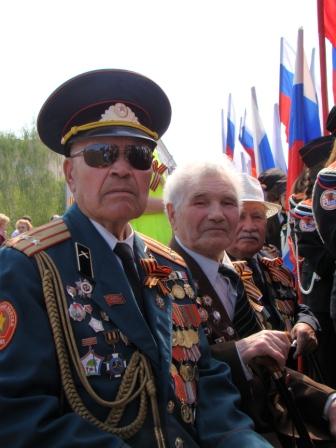 Сегодня во всех школах Калининского района г. Чебоксары пройдут встречи с ветеранами и уроки мужества