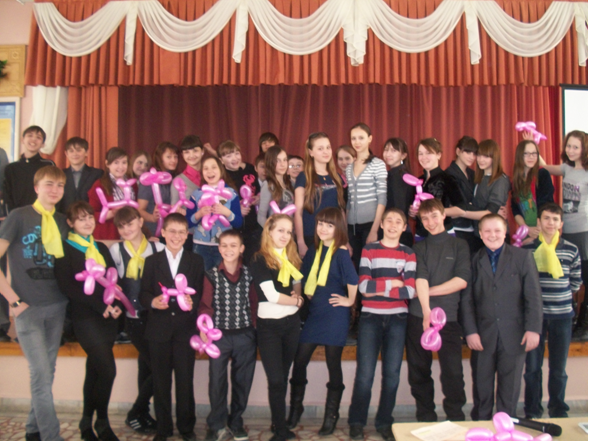 Весенняя Неделя Добра в школе № 38 стартовала с мероприятий Дня молодых добровольцев России